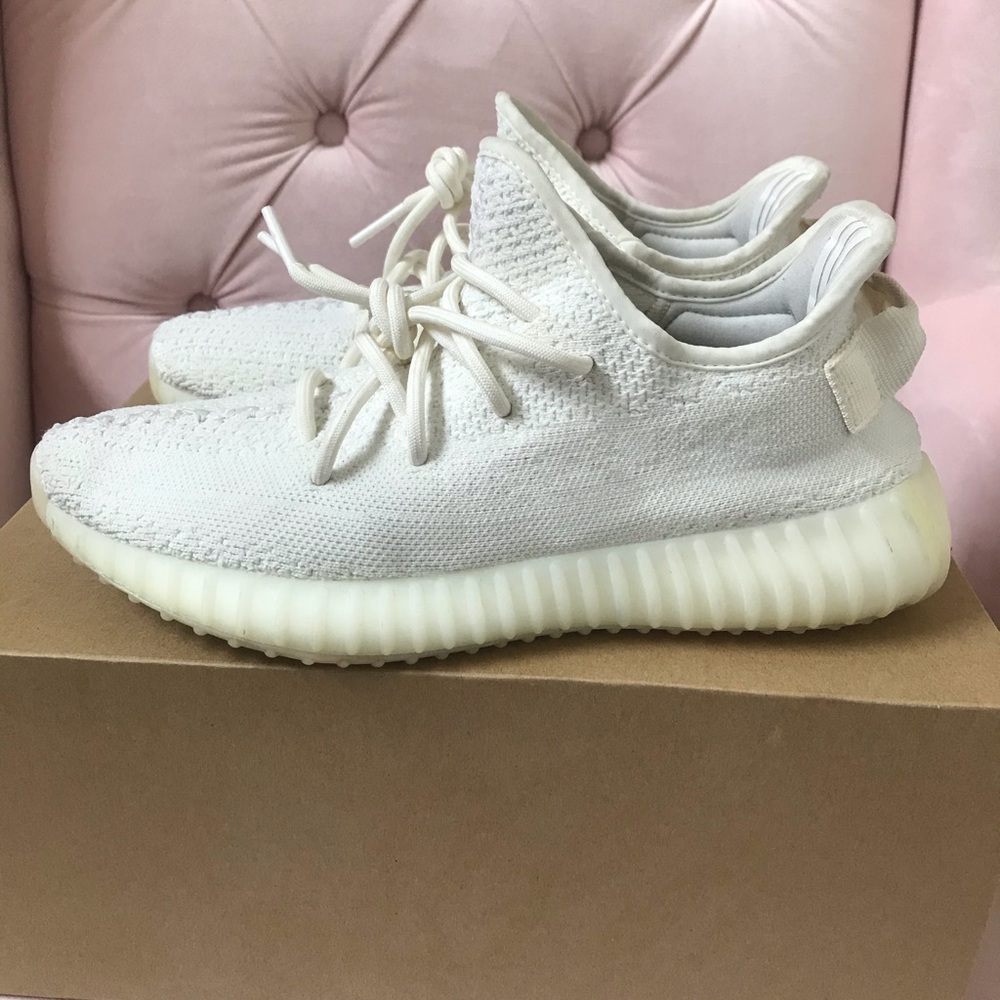 SOLD Adidas Yezzy Boost 350 V2 triple white size 7 - Picture 3 of 8